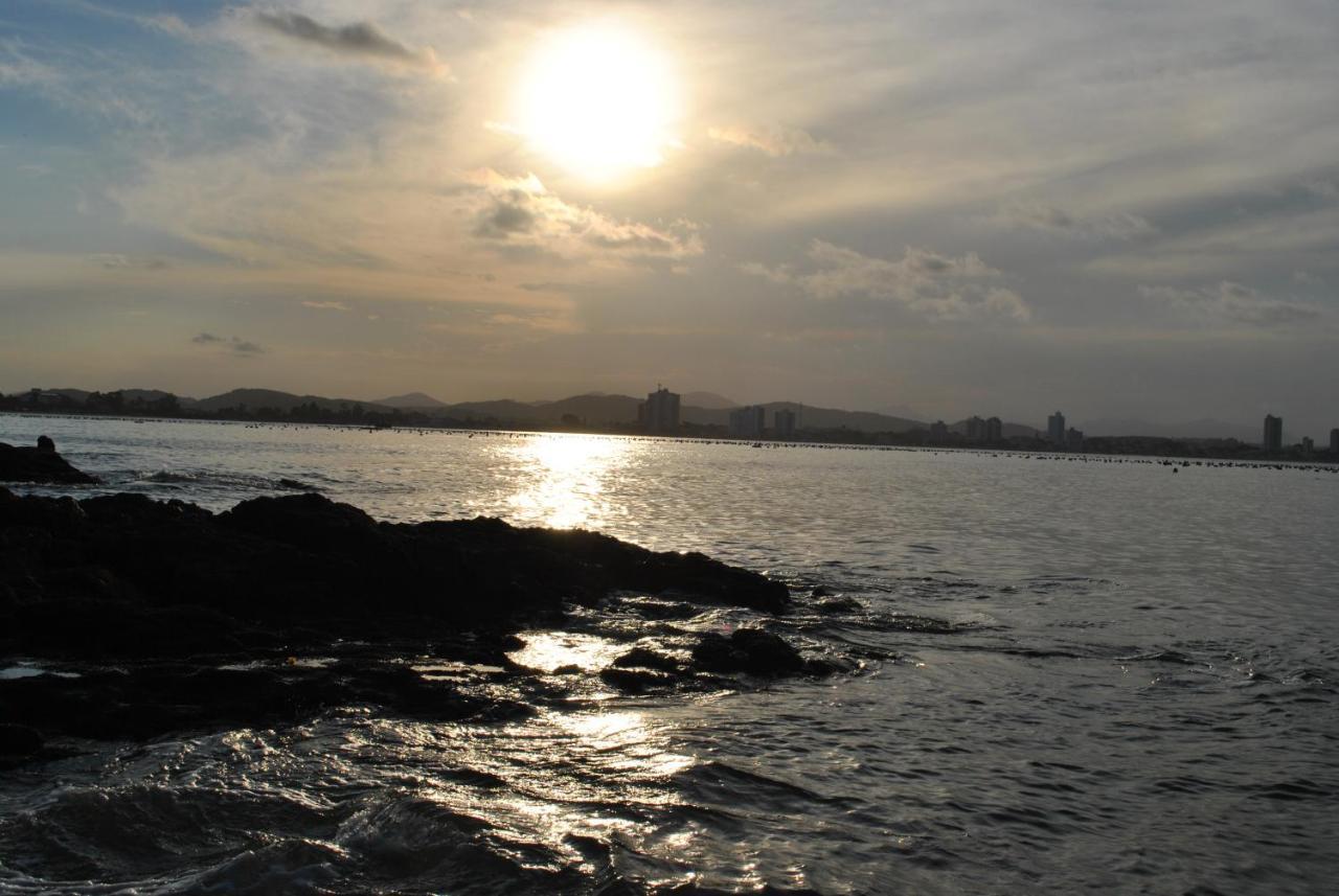Apt 300 M Da Praia Proximo Ao Beto Carrero Piçarras Kültér fotó