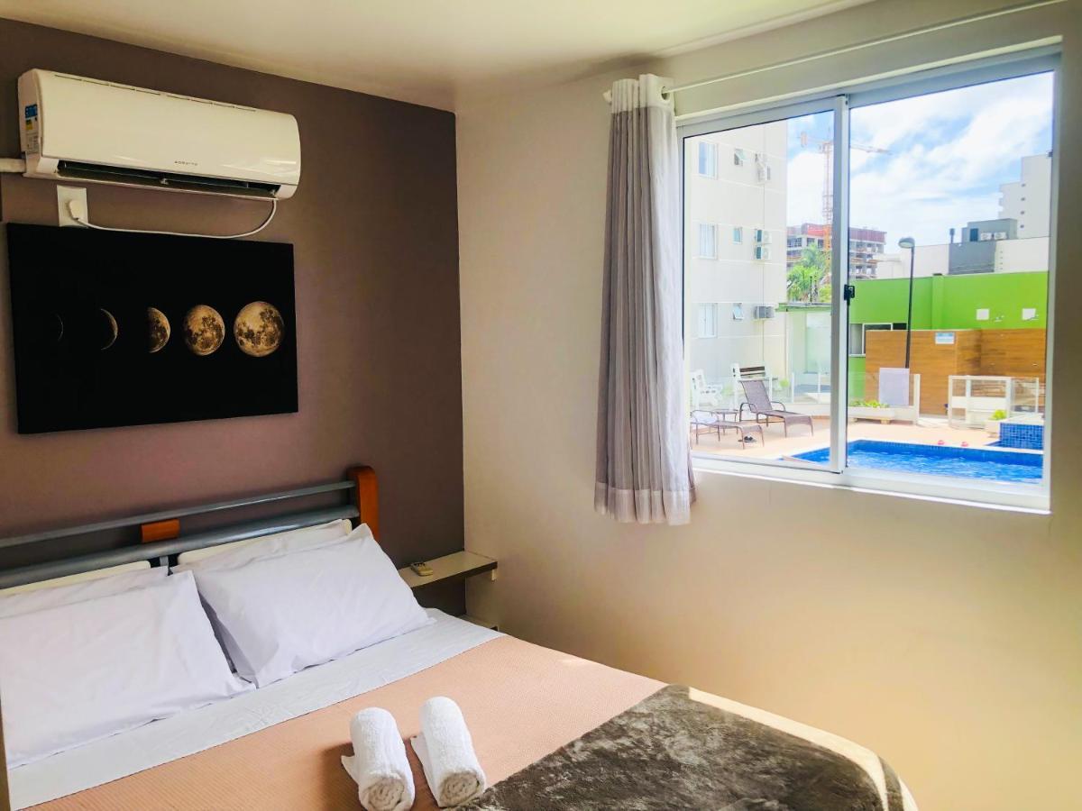 Apt 300 M Da Praia Proximo Ao Beto Carrero Piçarras Kültér fotó